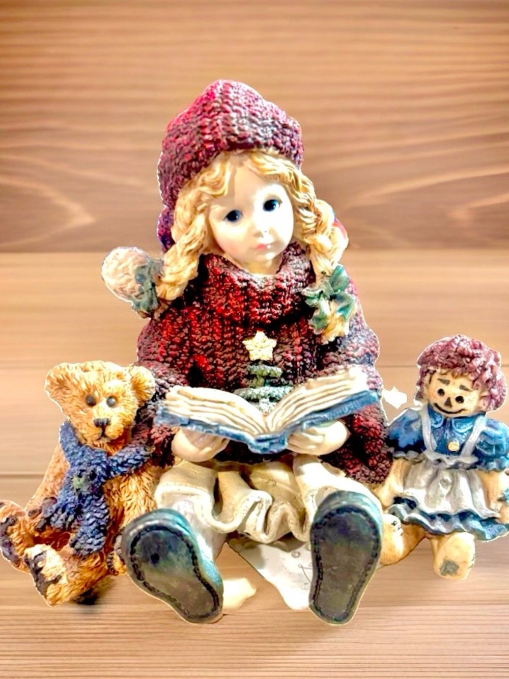 Yesterdays' Child Dollstone
Collection "Megan with Elliot & Annie" 1995 Boyd's